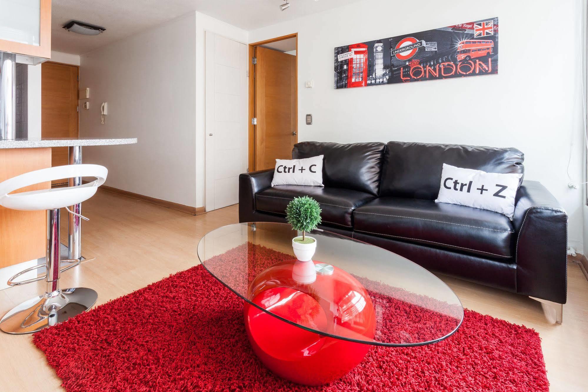 Livinnest Apartments Сантьяго Экстерьер фото