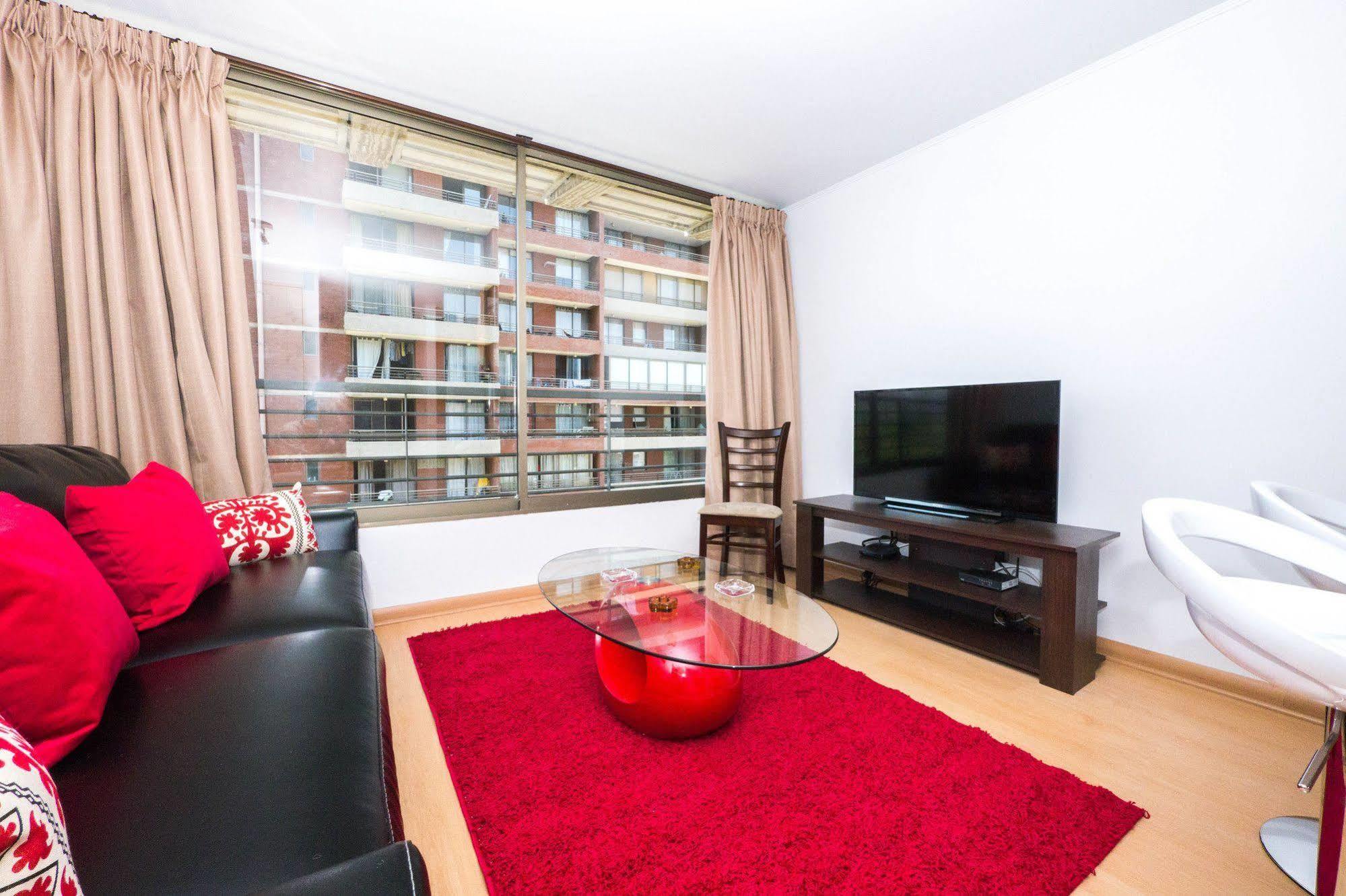 Livinnest Apartments Сантьяго Экстерьер фото