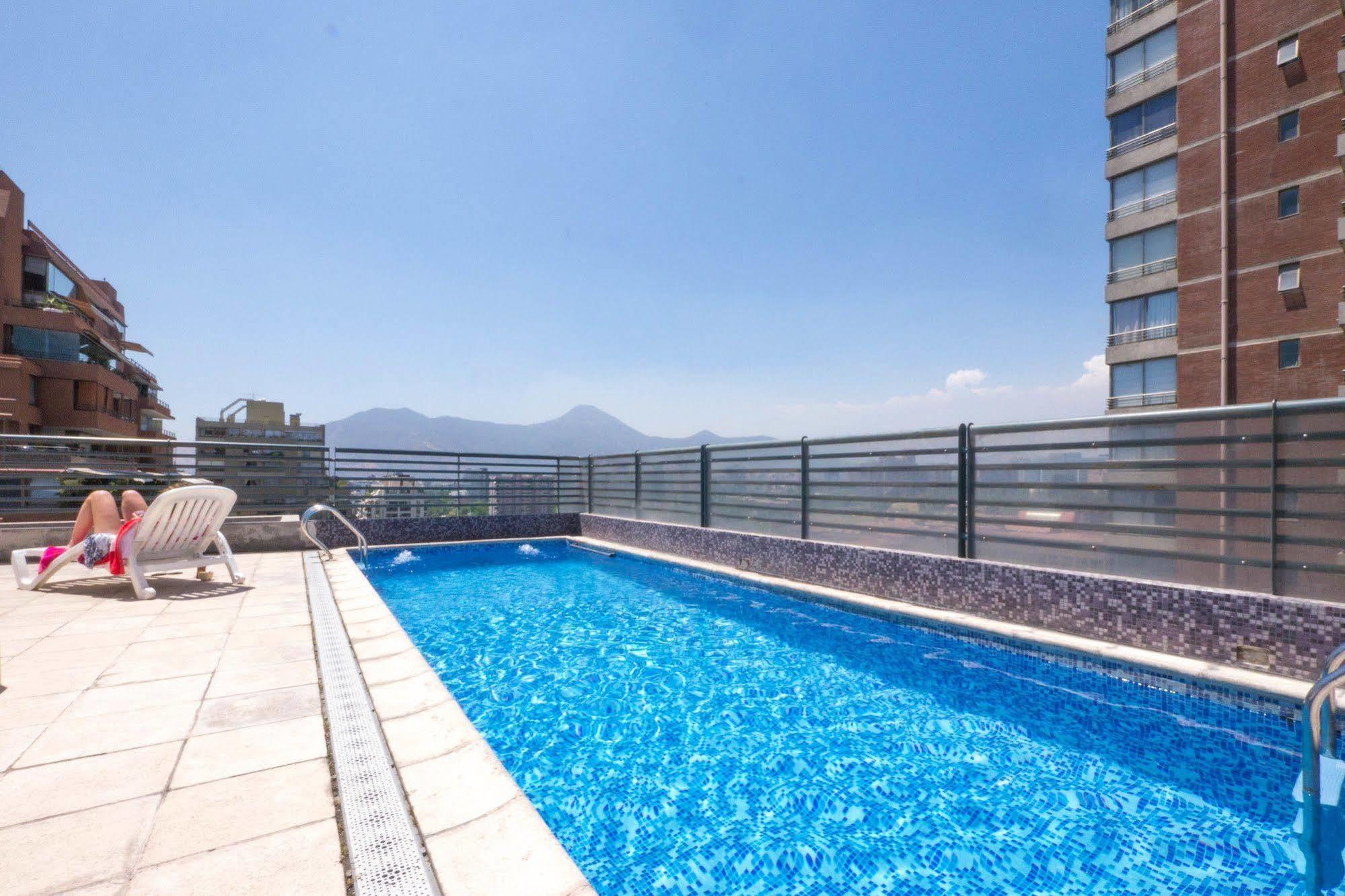 Livinnest Apartments Сантьяго Экстерьер фото